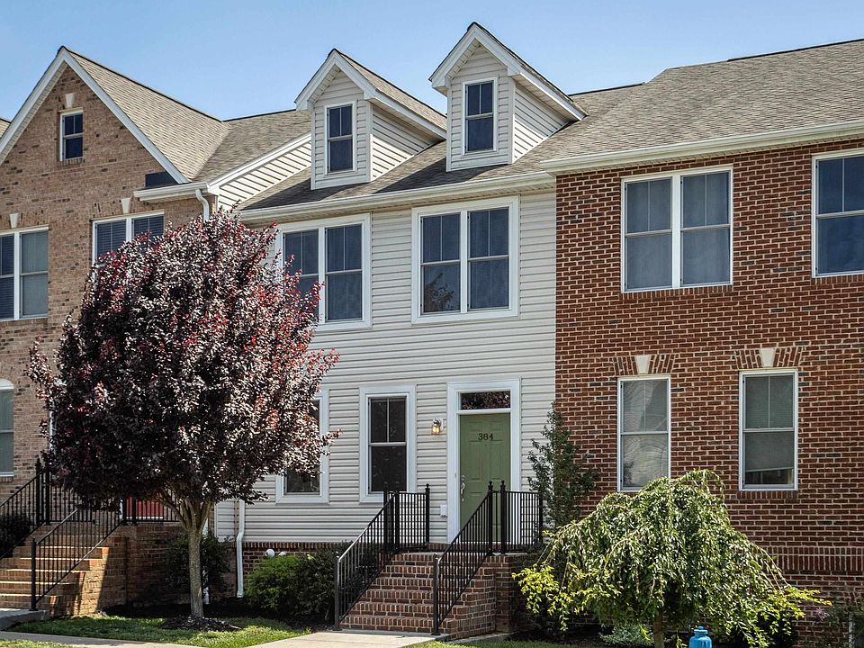 1st image of 384 Blue Stone Hills Dr