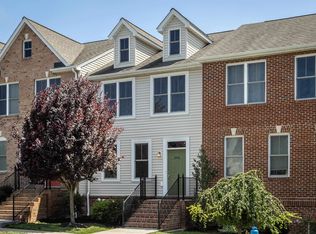 384 Blue Stone Hills Dr, Harrisonburg, VA 22801