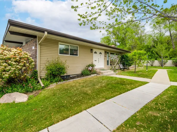 4533 S Tanglewood Dr E, Salt Lake City, UT 84117