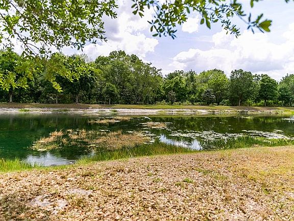 4th image of 7508 Canal Point Ct