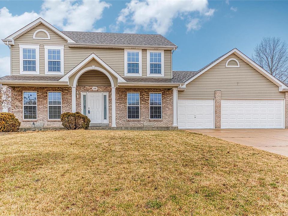 2nd image of 418 Winter Wind Dr