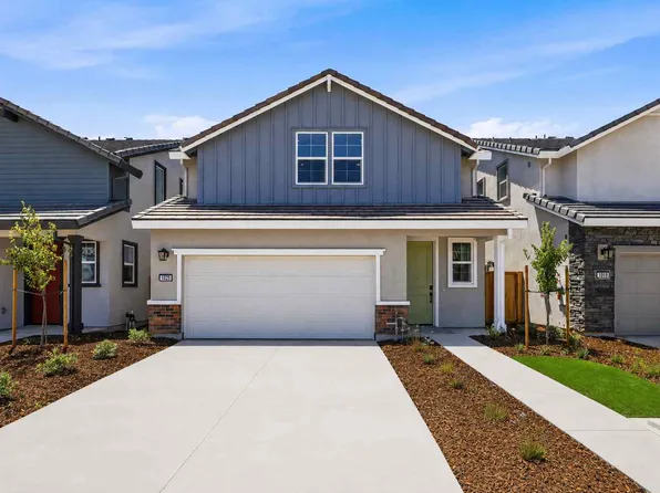 1025 Ginkgo Cir, Davis, CA 95618