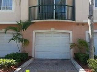 2021 NW 10th Ave, Fort Lauderdale, FL 33311