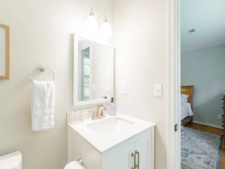 101 Leigh Pl — Photo 14
