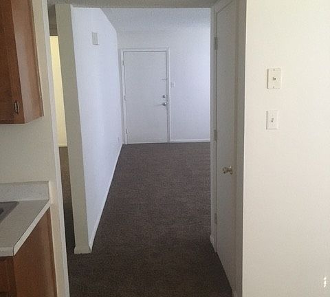 4th image of 100 Eastland Dr APT A4