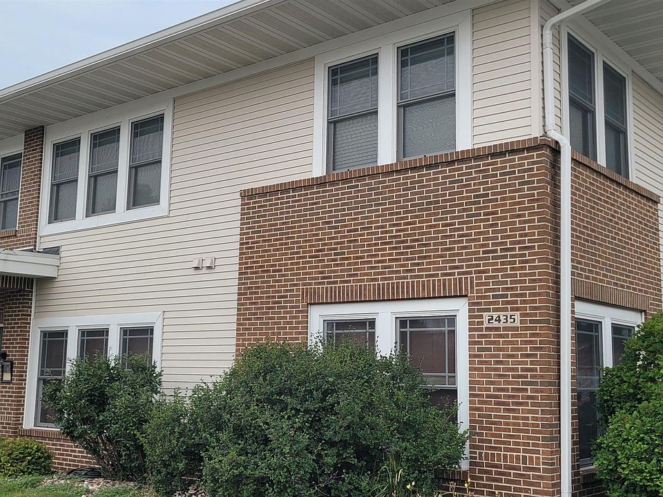 1st image of 2435 Aspen Rd Unit 205