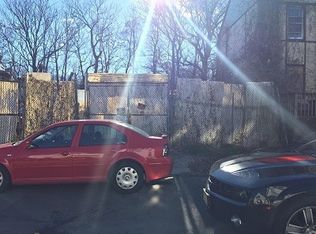 15 Bergen St, Paterson, NJ 07522