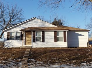 32900 E Mackey Rd, Buckner, MO 64016