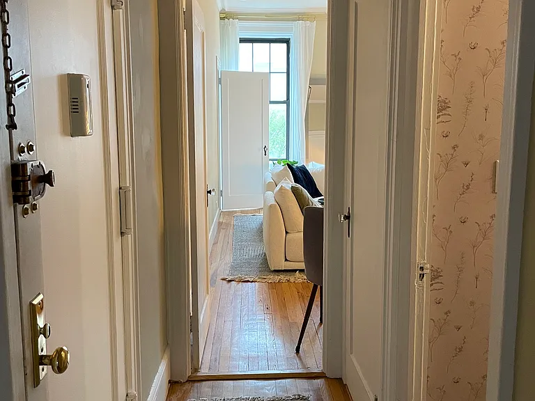 312 Bleecker St #2 — Photo 4