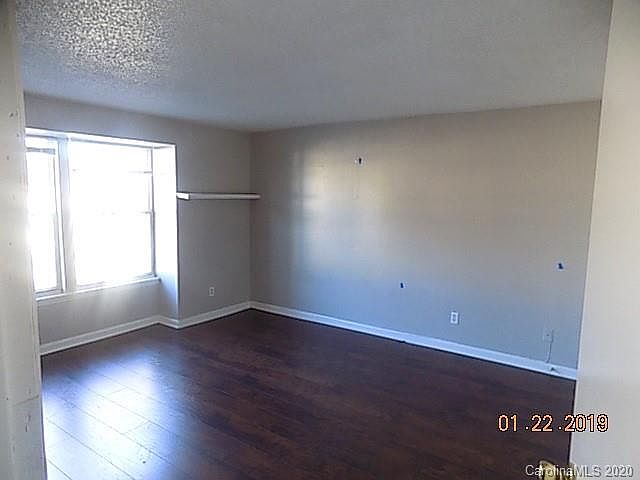 2nd image of 9520 Shannon Green Dr APT J