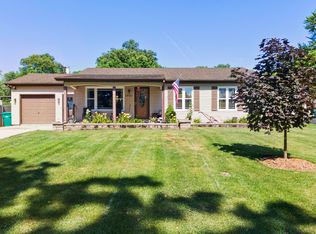 1821 Lakewood Dr, Wilmington, IL