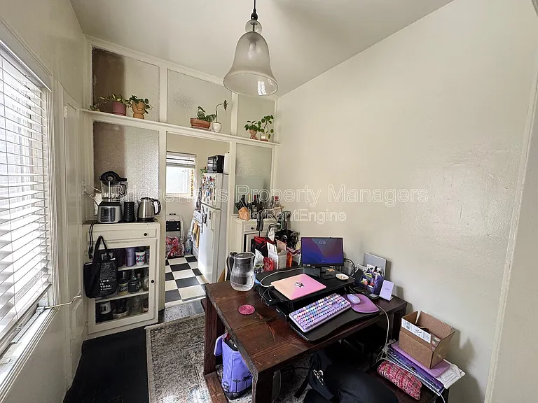 2660 6th Ave — Photo 8