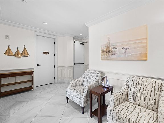 3rd image of 4781 Via Del Corso Ln Unit 301