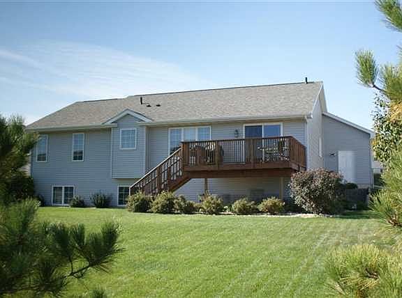 3rd image of 5328 Ironwood Dr