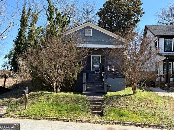 2nd image of 1154 Welch St SW