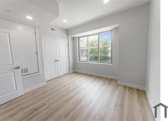 2218 N Marshall St #2 — Photo 9