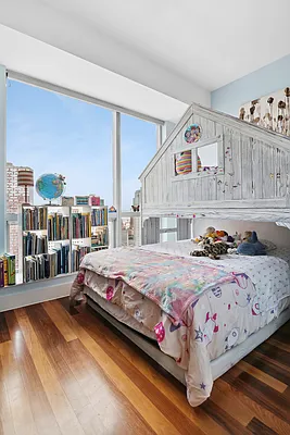 Rented by Corcoran | media 7