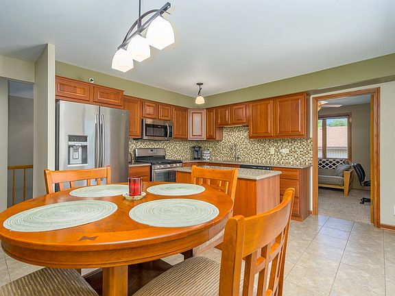 5th image of 13834 W Shady Ln