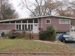 140 Belmont St, Englewood, NJ 07631