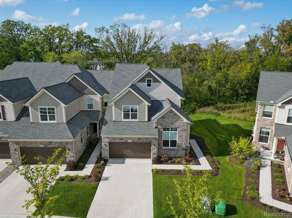 3106 Millbury Ln, Ann Arbor, MI 48105