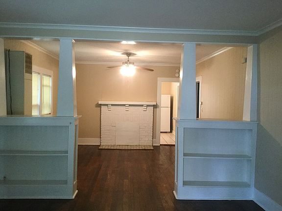 3rd image of 3669 Marion Ave
