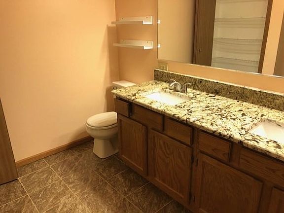 4th image of 342 Debbie Ln #19216
