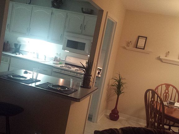 5th image of 1800 7th St Unit 4E