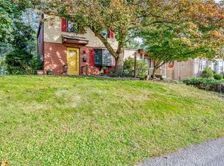 325 Veronica Dr, Pittsburgh, PA