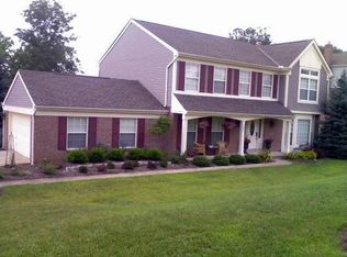 7841 Surreywood Dr, North Bend, OH 45052