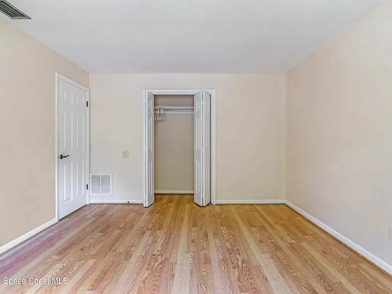 317 Surf Dr — Photo 19