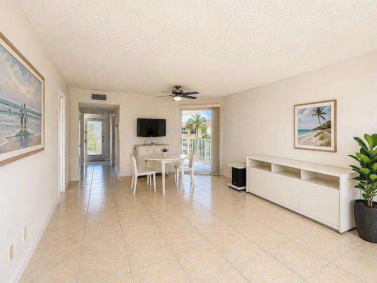 6700 Royal Palm Blvd #210D — Photo 3