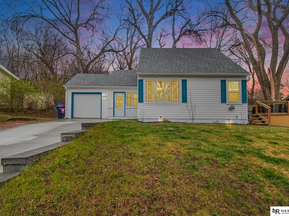 1803 Madison St, Bellevue, NE 68005
