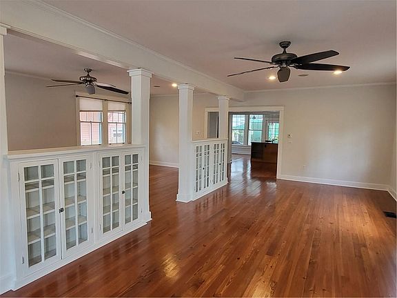 5th image of 845 Taft Pl