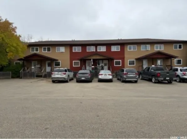 7-8-14-15 Allan BAY, Yorkton, SK S3N 3H1