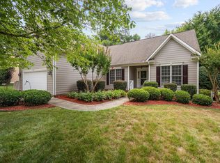 624 Red Cedar Cir, Durham, NC 27712