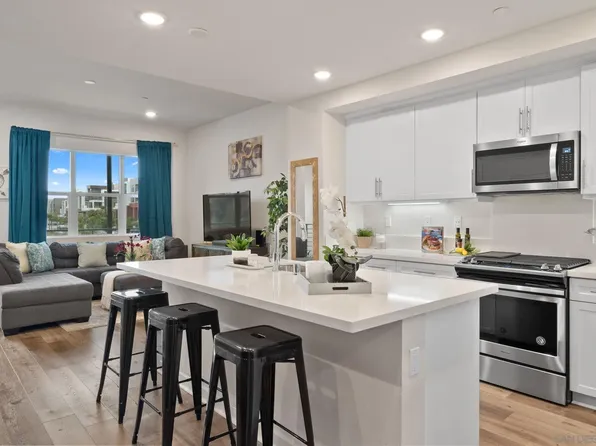 2024 Bravo Loop Unit 1, Chula Vista, CA 91915