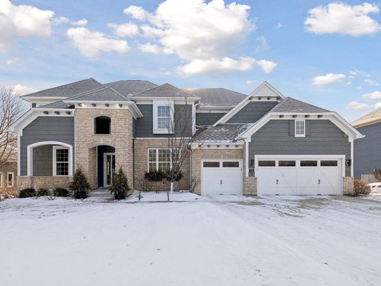 7135 Gunflint Trl, Chanhassen, MN 55317