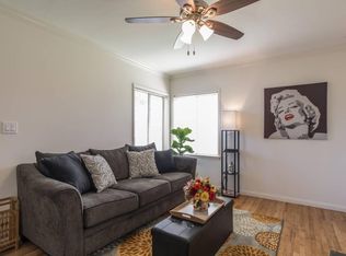 432 N Lomita St #A, Burbank, CA 91506