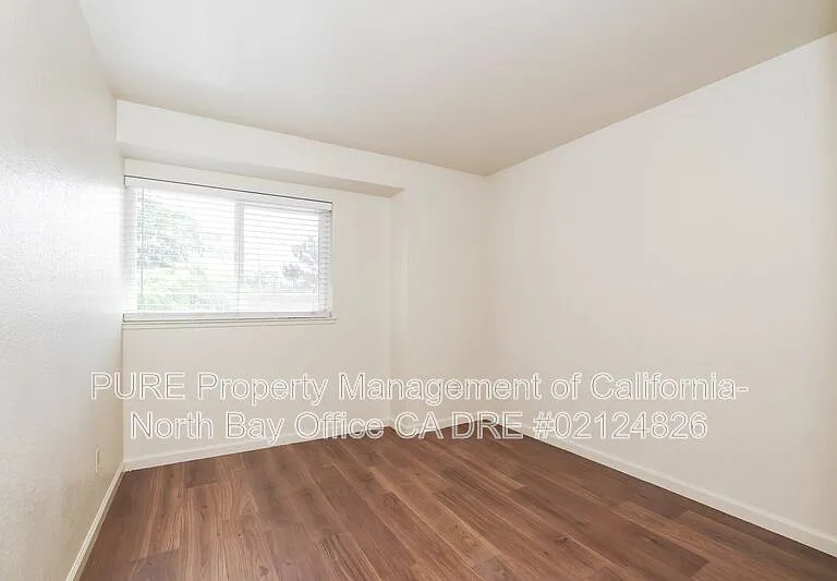 3465 Walnut Grove St — Photo 22