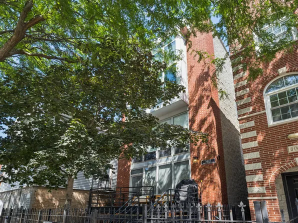 1015 N Hermitage Ave #B, Chicago, IL 60622
