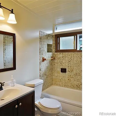 1333 S Eudora St — Photo 32