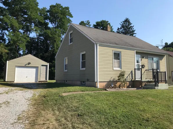 212 Shriver Ave SE, Massillon, OH 44646