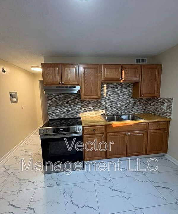 1st image of 1400 Ella T Grasso Blvd #C