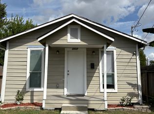 3717 Campbell St, Houston, TX 77026