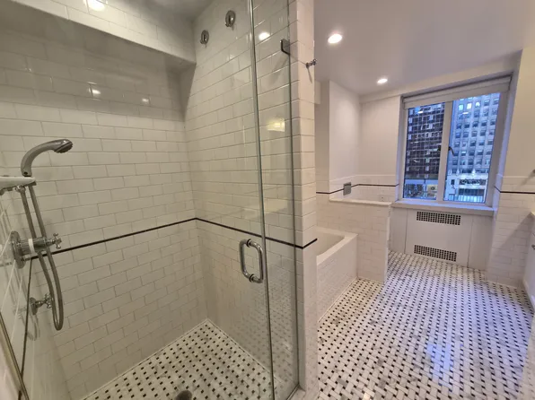 41 West 58th Street image 15 of 19