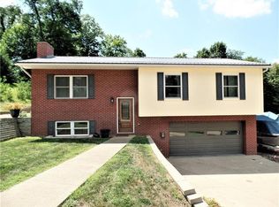 256 May Ave, Bridgeville, PA 15017