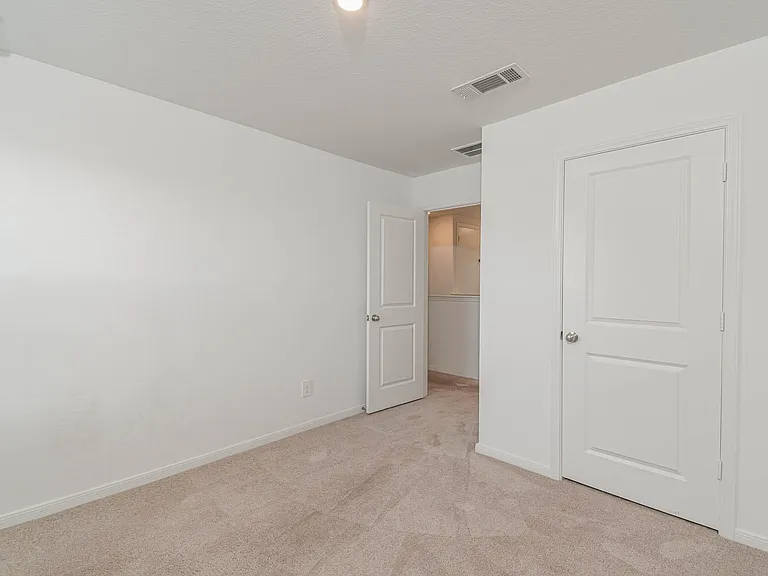 5727 Finely Run St — Photo 18