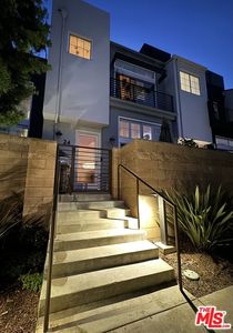 5350 Playa Vista Dr APT 24, Playa Vista, CA, 90094