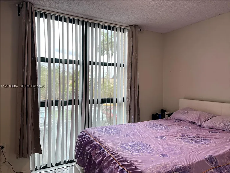 2075 SW 122nd Ave #207 — Photo 6
