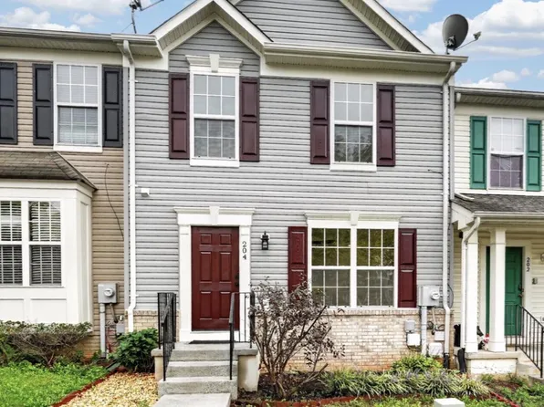 204 Cannon Ct, Strasburg, VA 22657